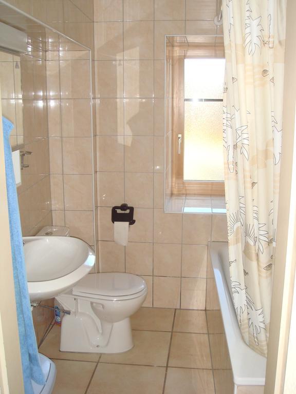 B&B La Ferme De Pouillerel La Chaux De Fonds Стая снимка