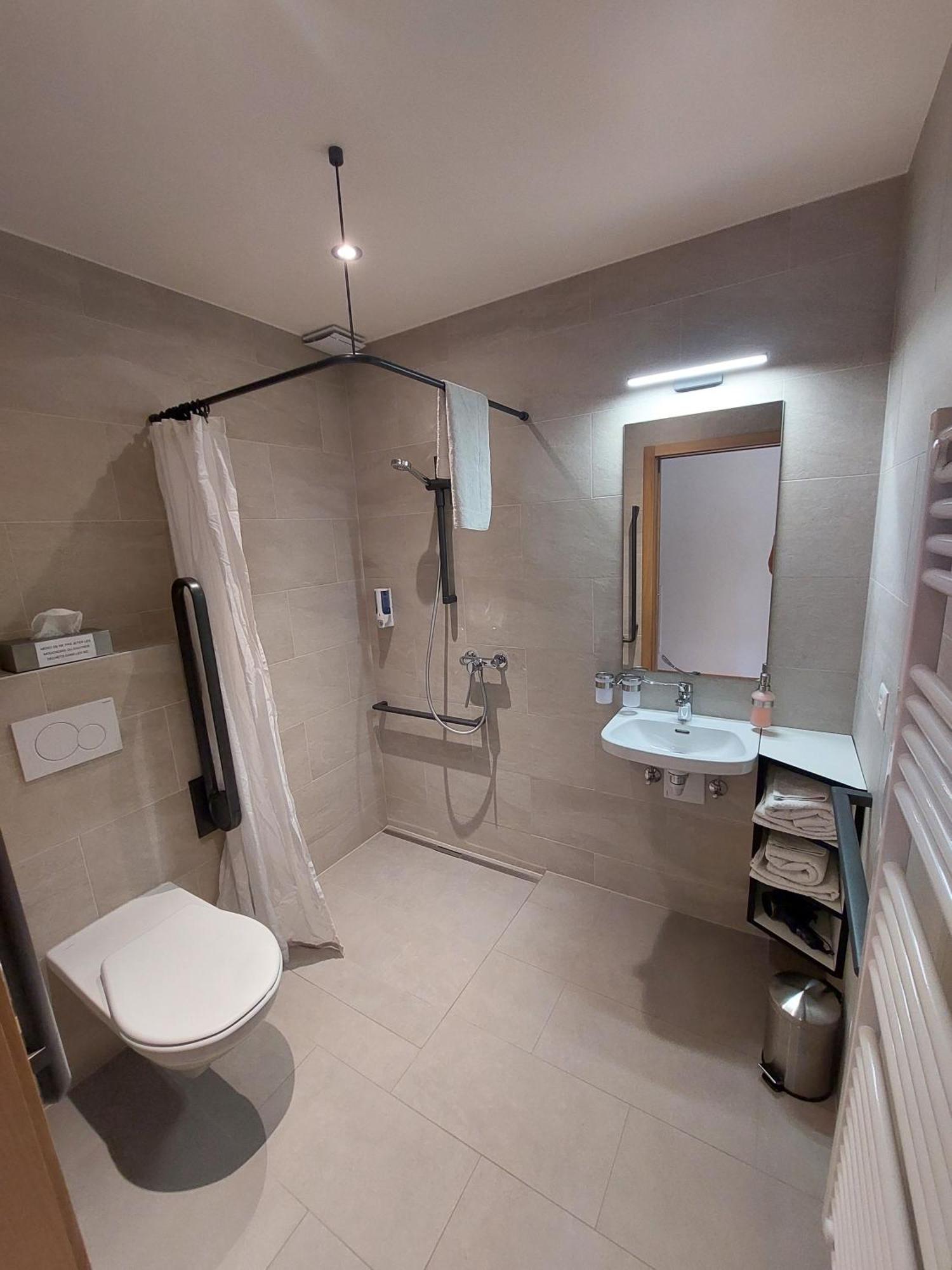 B&B La Ferme De Pouillerel La Chaux De Fonds Екстериор снимка